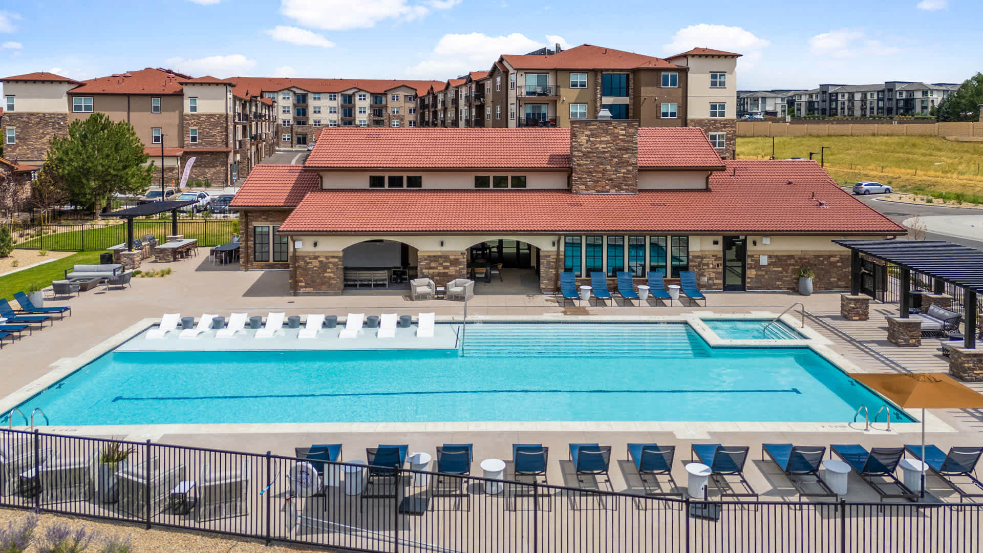 Aventine Littleton Apartments – photo 1