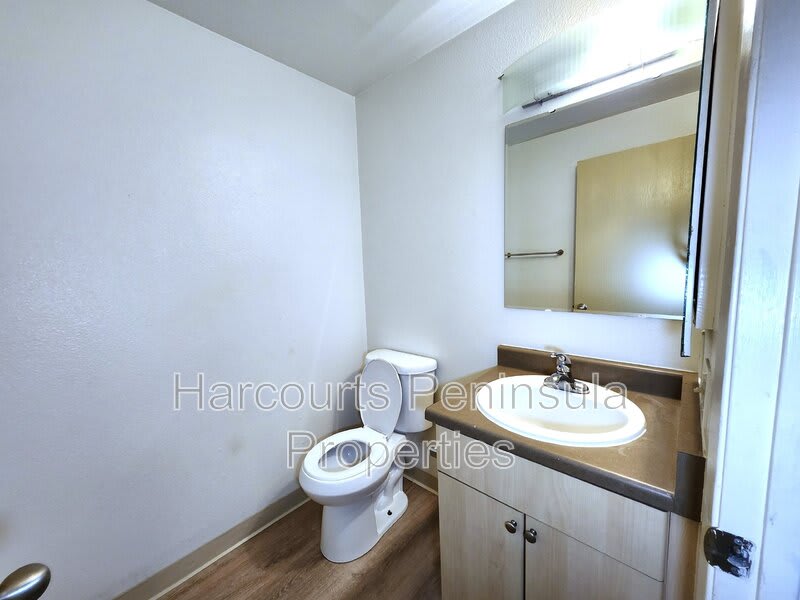 45 NE Torval Canyon Rd – photo 4