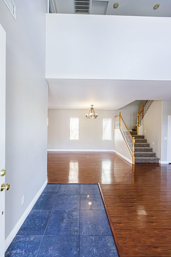 2 Master Suites in a gated community – photo 3