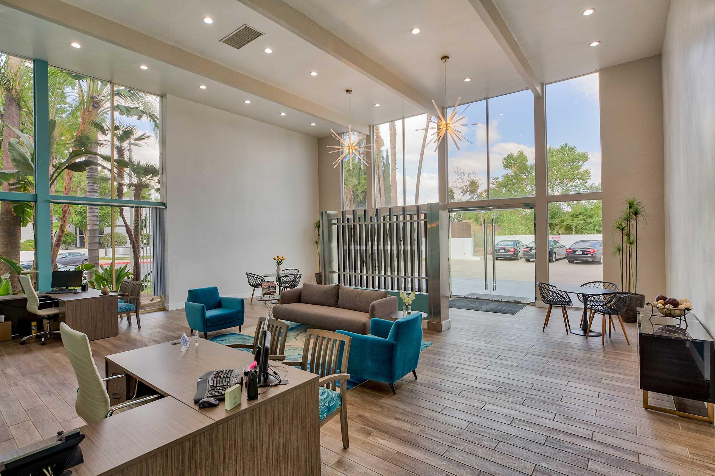 Summerview Beach Resort Luxury Apartments – photo 5