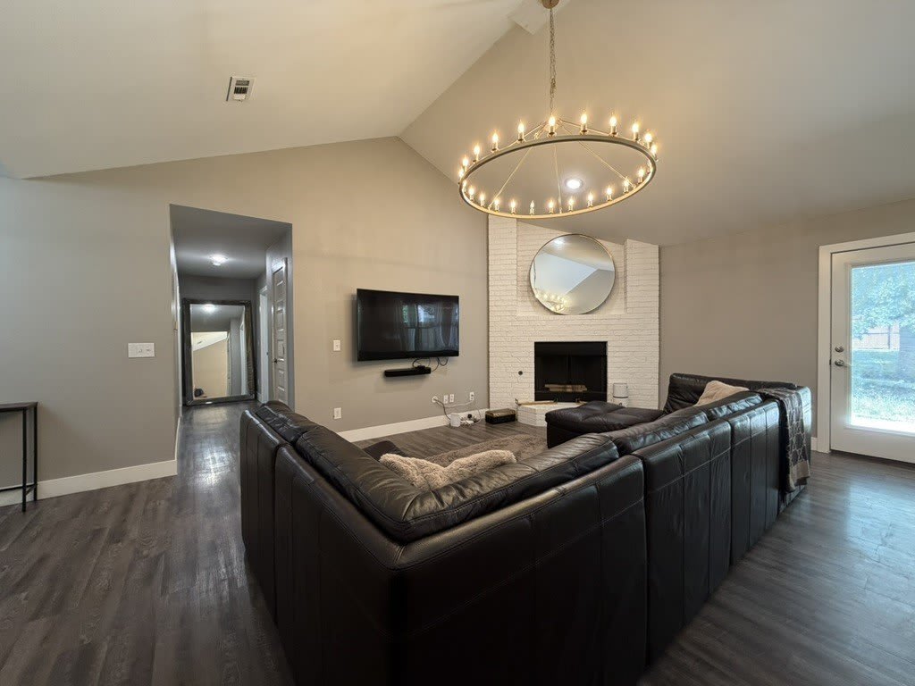 1314 N Fieldstone Avenue – photo 3