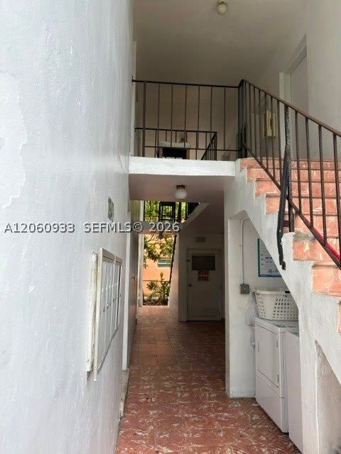 1940 NW 30th St – photo 2