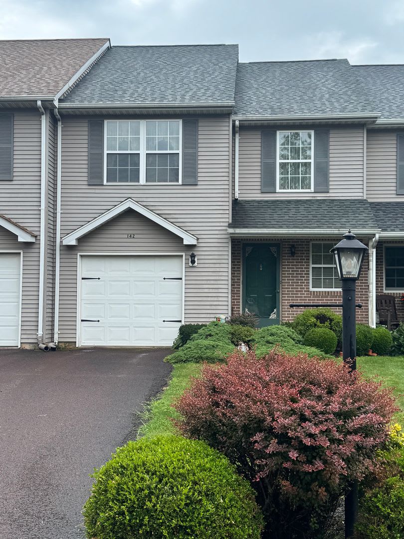 Franconia Township 3 Bedroom 1.1 Bath Townhome in Strawberry Fields $2,500/month – photo 2