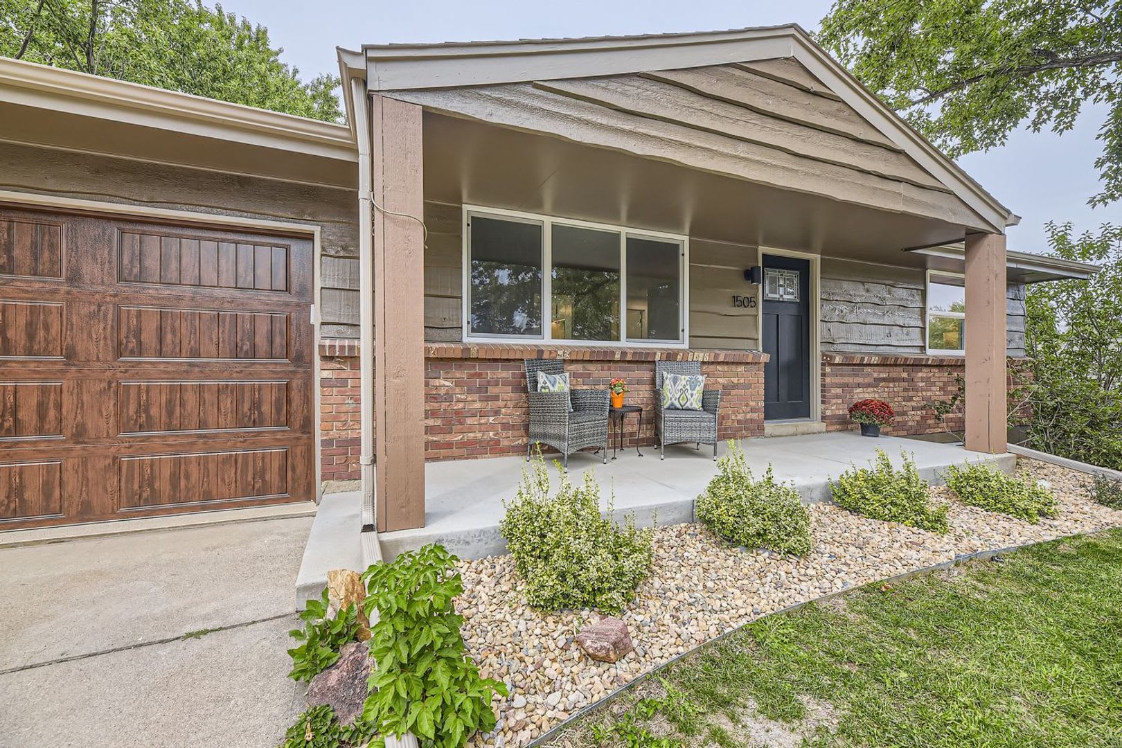 Recently Remodeled 3BD/2BA Home in Unbeatable South Boulder Neighborhood – photo 2