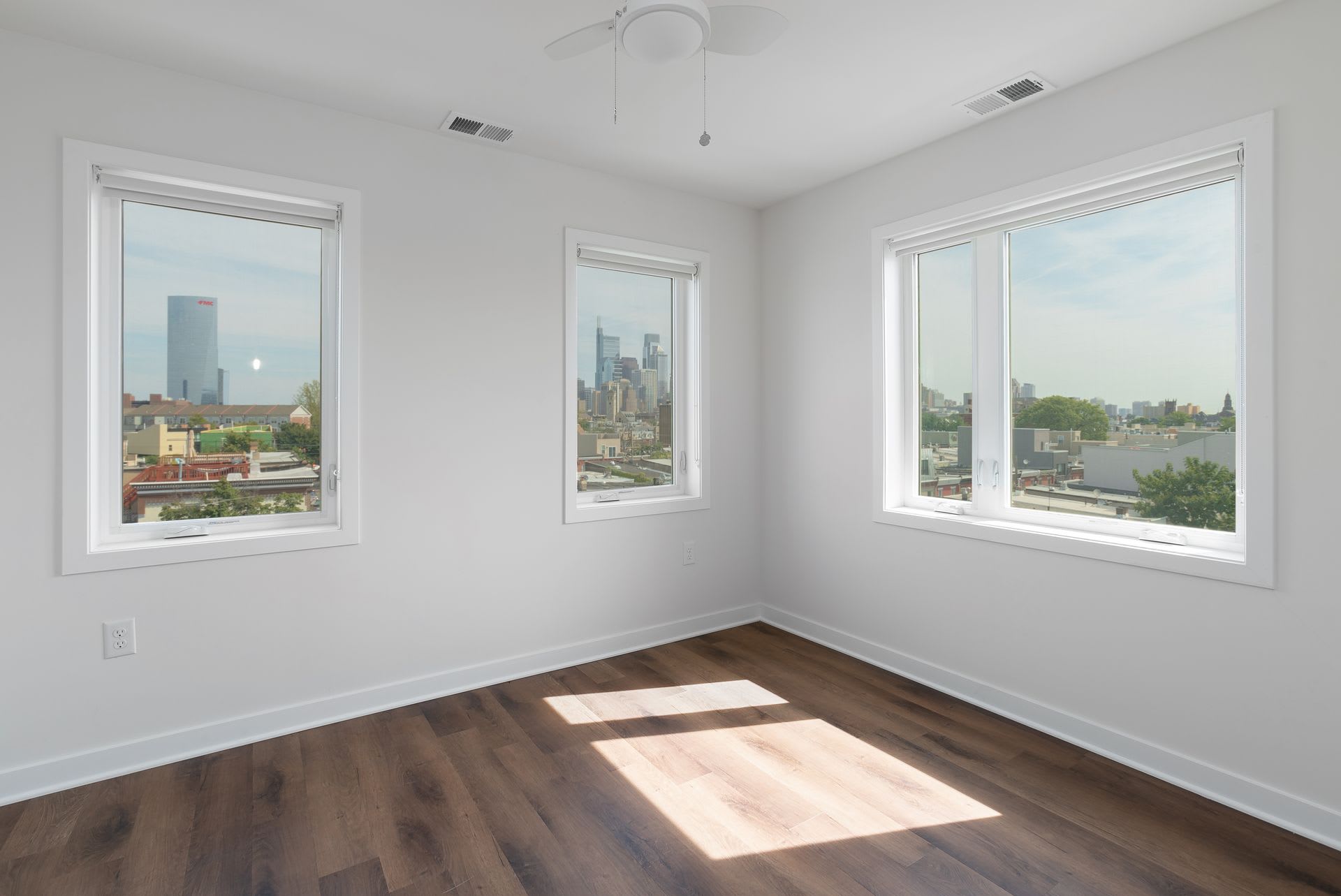 Graduate Pointe – photo 5