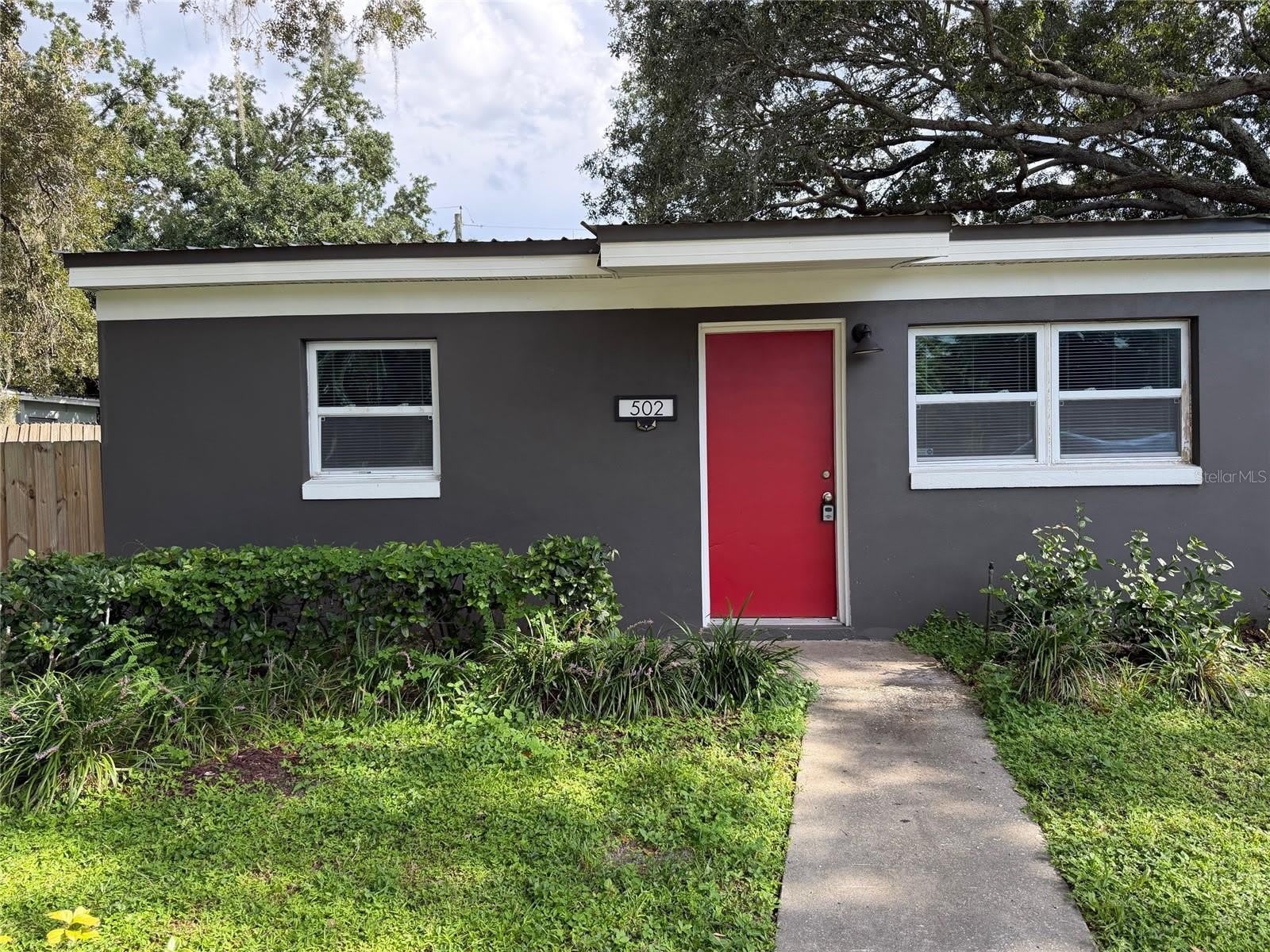 502 Varsity Street – photo 1