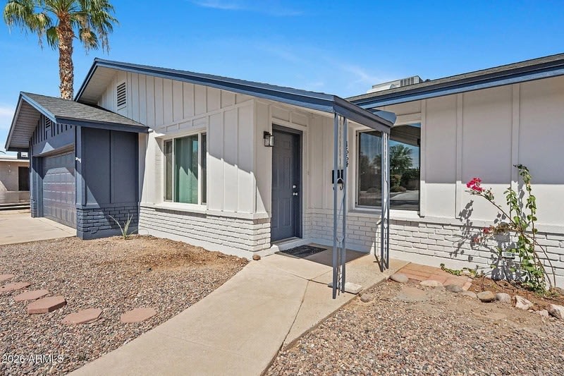 1664 E DEL RIO Drive – photo 4