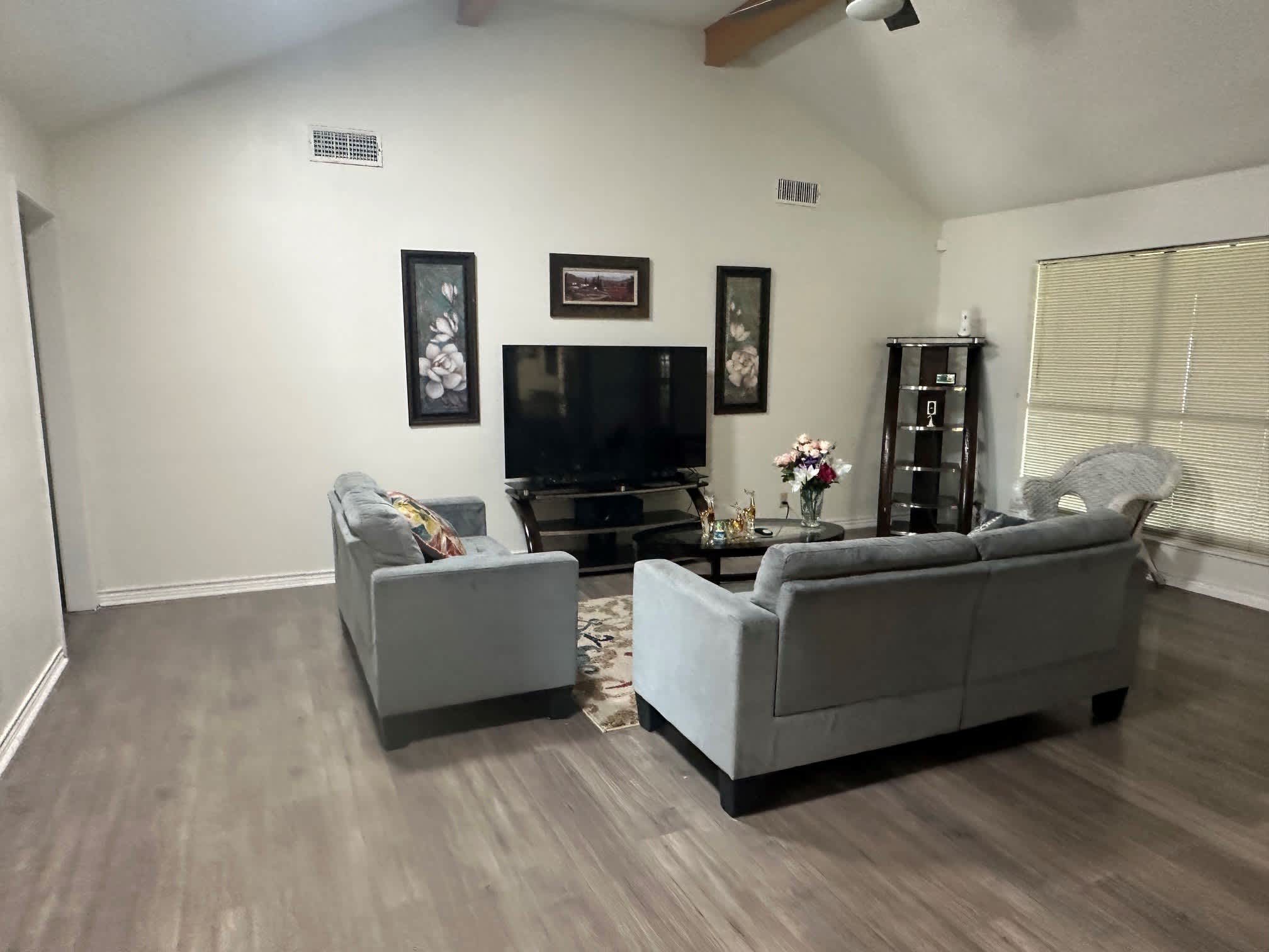 119 Basswood Street – photo 2