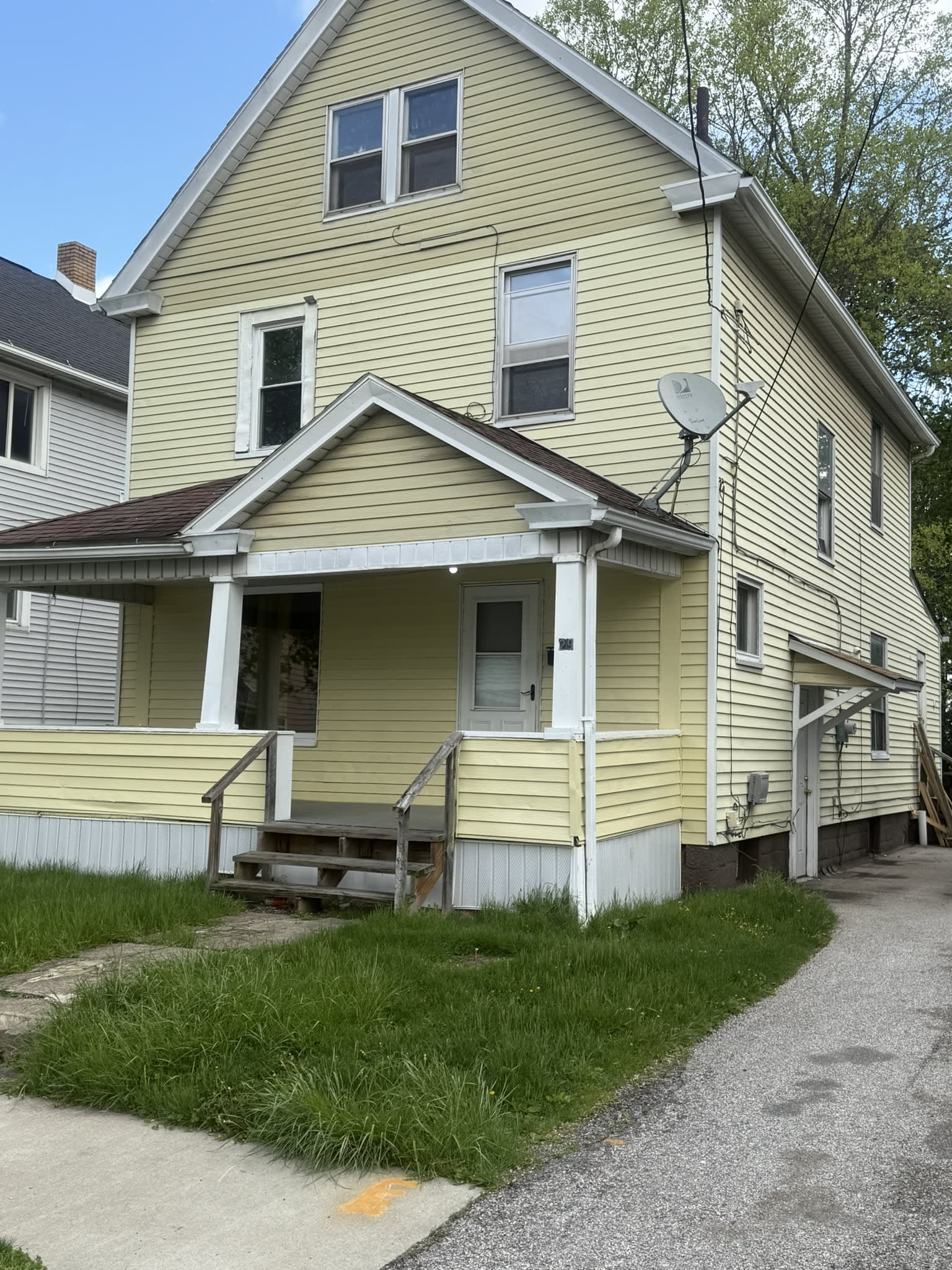 29 N. Whitney Ave – photo 1