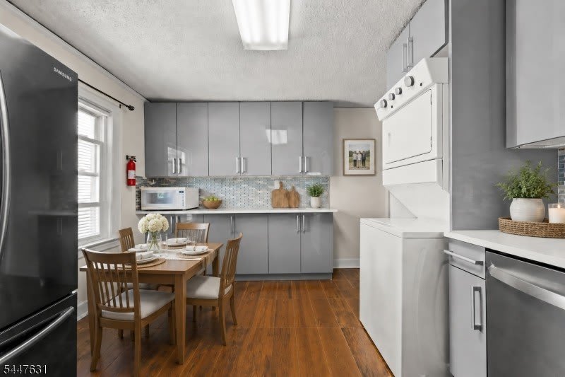 22 Meeker Pl-Unit B – photo 2