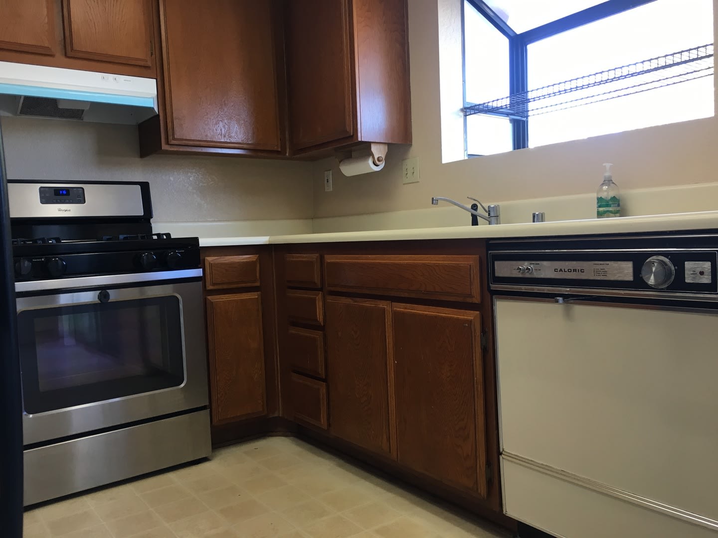 2030 BON VIEW AVE UNIT #D ONTARIO, 91760 (2 BED / 2.5 BATH) – photo 5