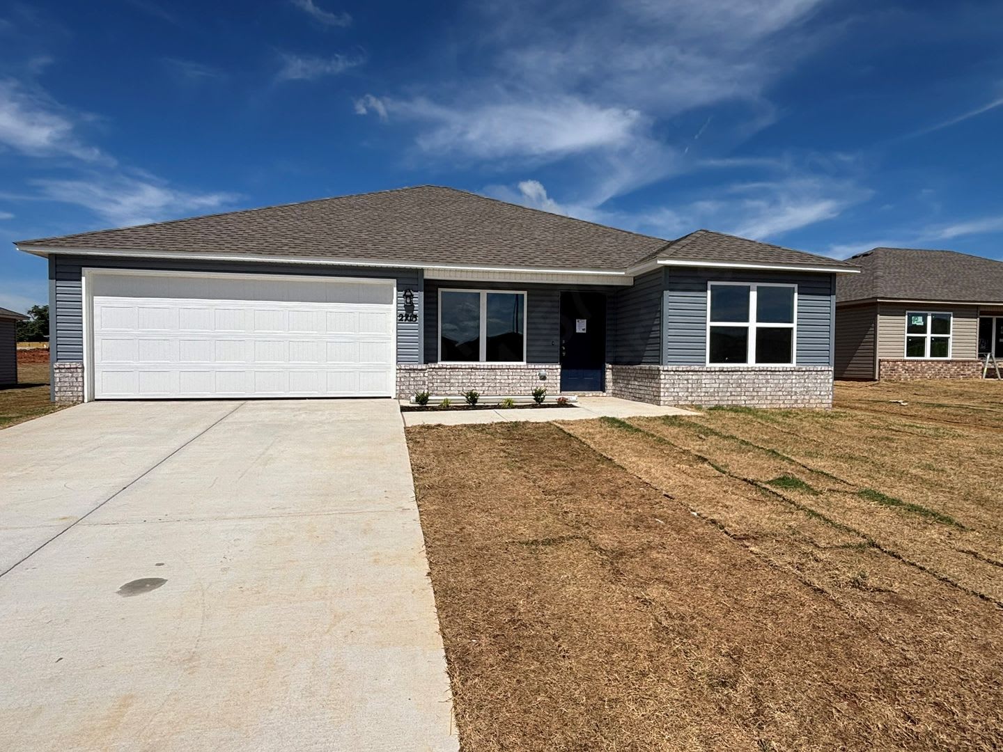 Spacious Stylish Home In The Desirable Walnut Hill Community – photo 2