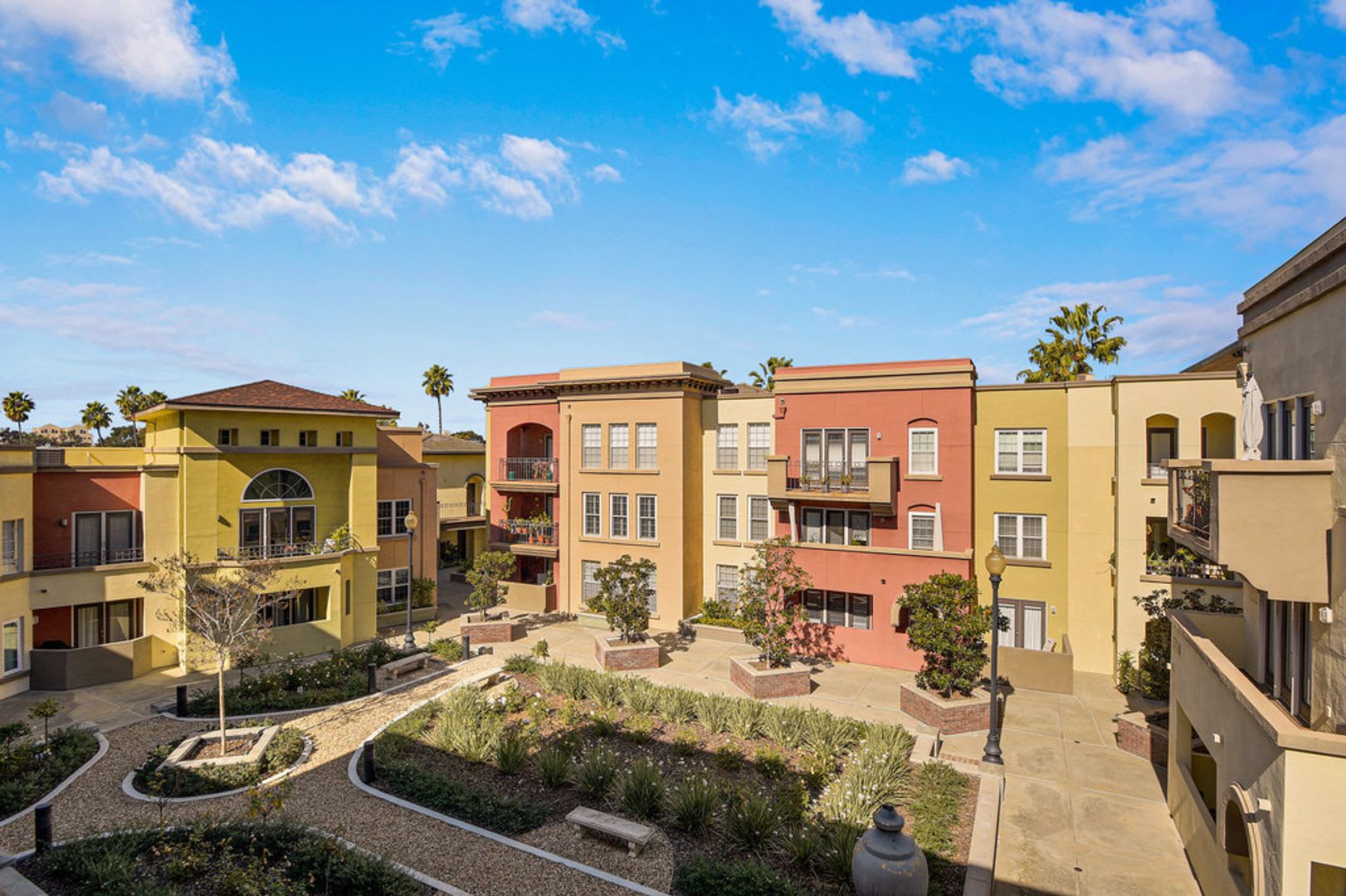 2 bedroom 2 bathroom Uptown District condo for rent in the heart of Hillcrest! – photo 2