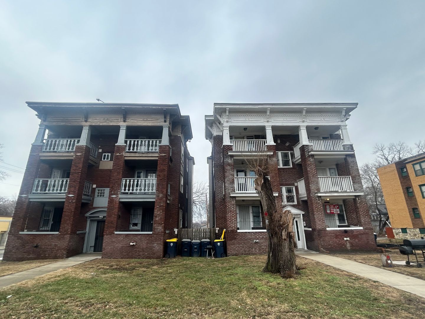 Benton Blvd 2-Bed – photo 1
