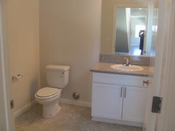 866 Lawrence Drive – photo 4