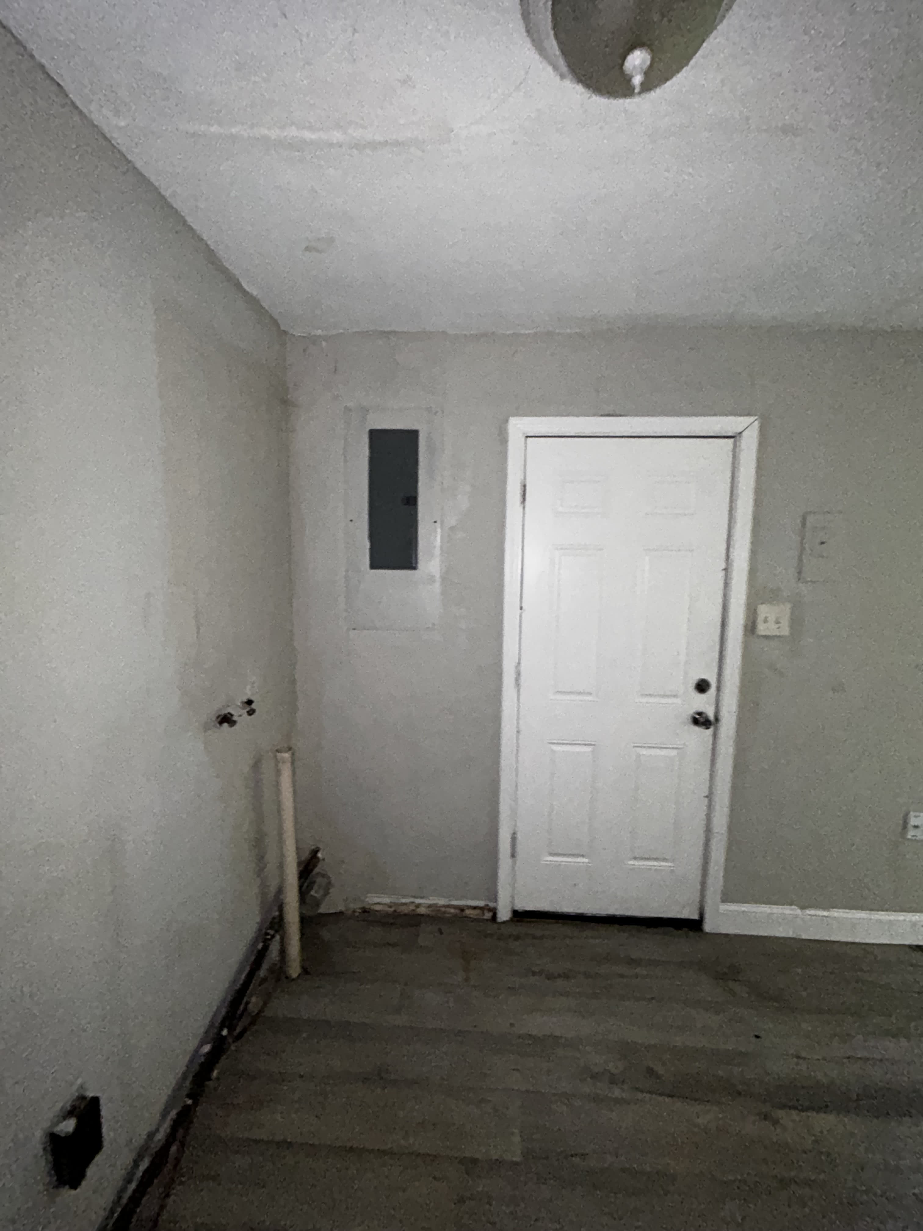 1707 Andrews Dr – photo 5
