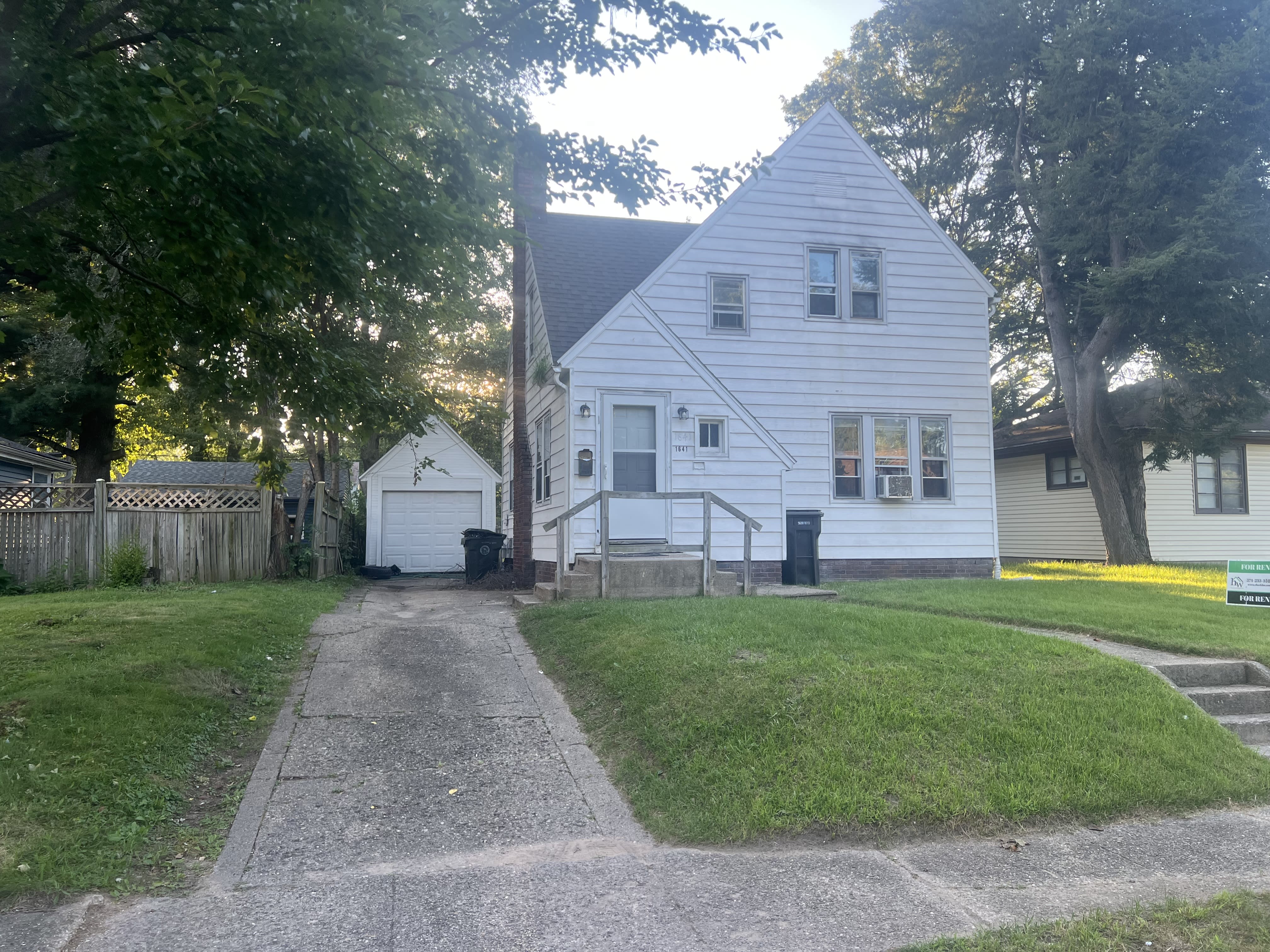 1641 Johnson St – photo 2