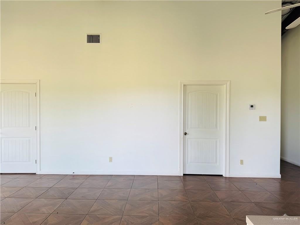 21799 Parker Road – photo 3