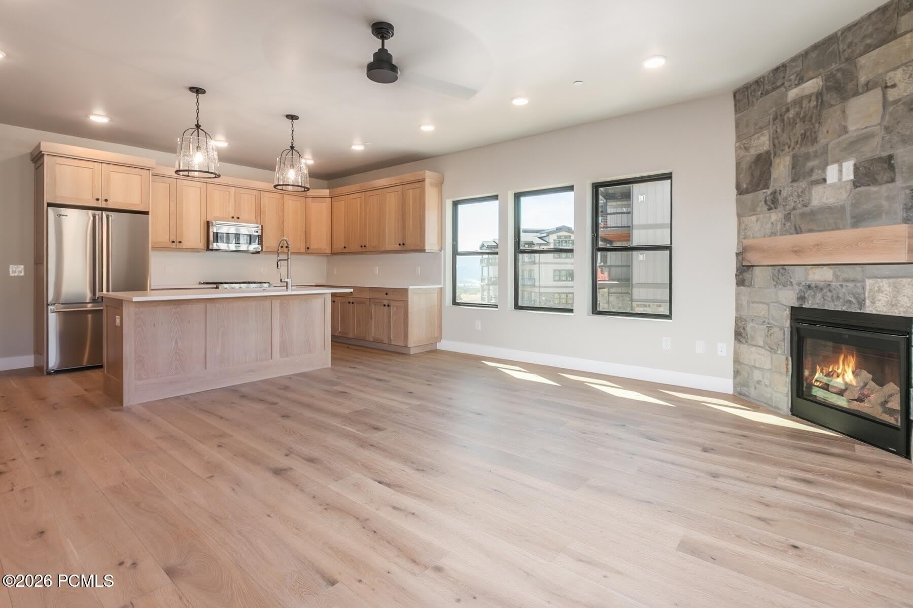 1124 W Vos Circle – photo 5