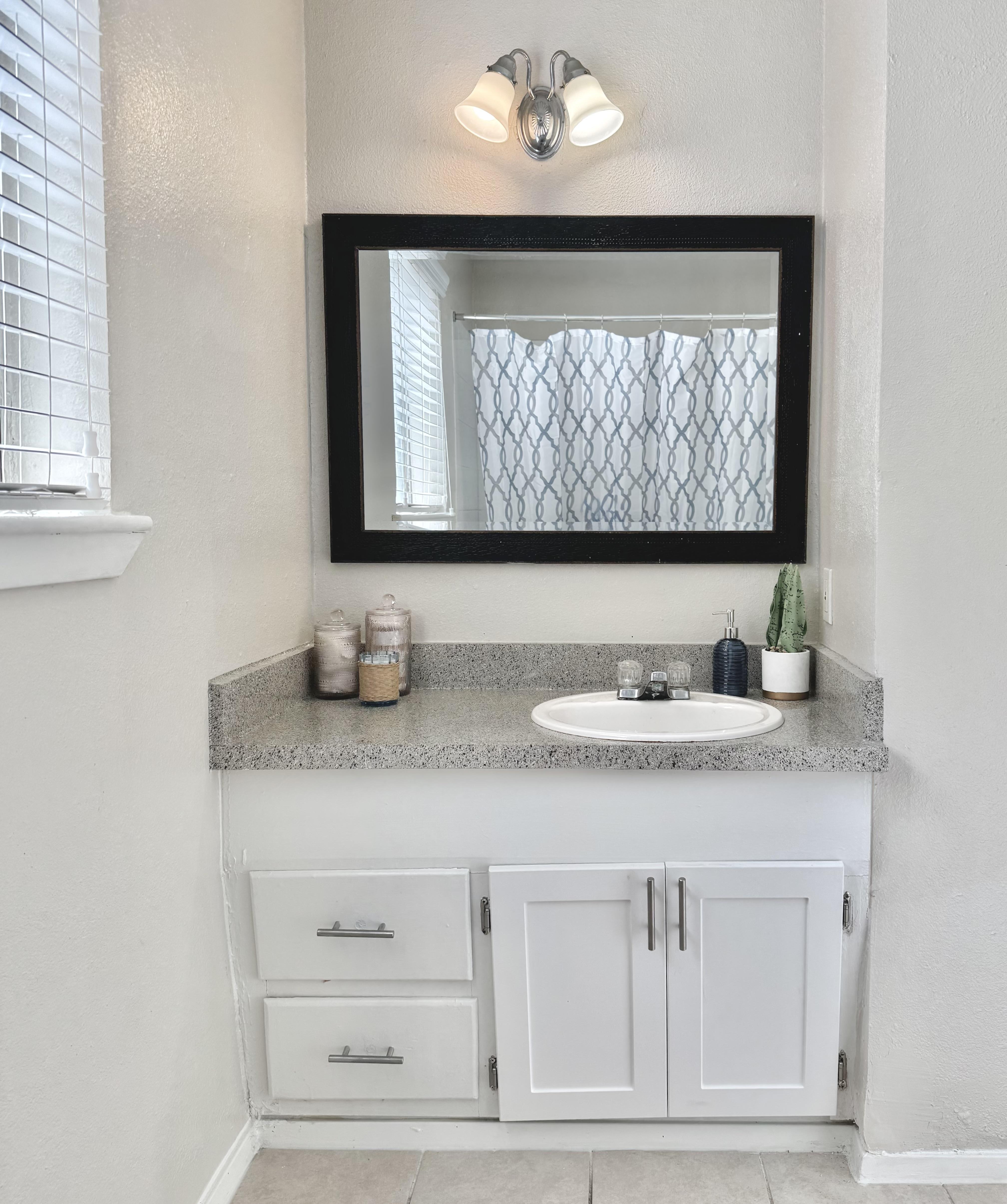 Fairfax Apartments – photo 5