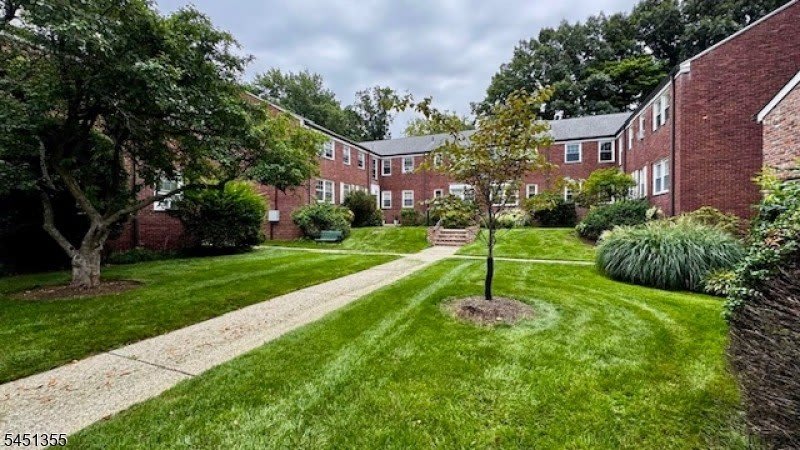 349 Bloomfield Ave – photo 3