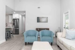 1151 MULBERRY Place – photo 2