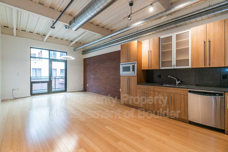 1360 Walnut St. – photo 4