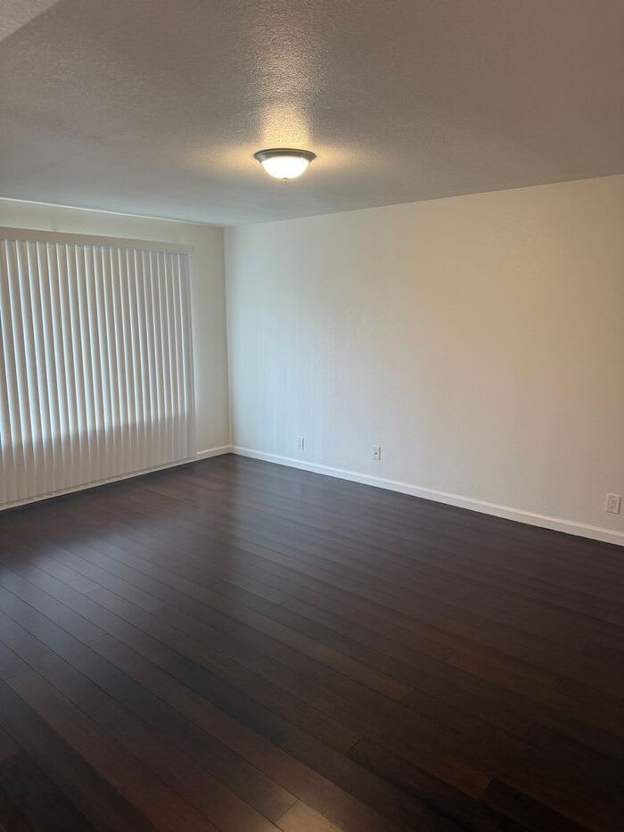 8363 Mayhews Landing Road – photo 2