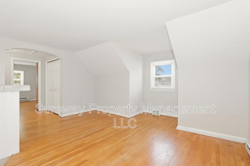 2008 Maple Ave – photo 2