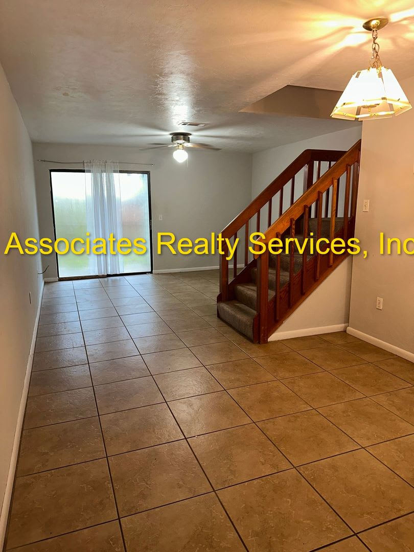 2 Br/ 2.5 ba- Available in December! THIS IS A SUBLEASE! – photo 4
