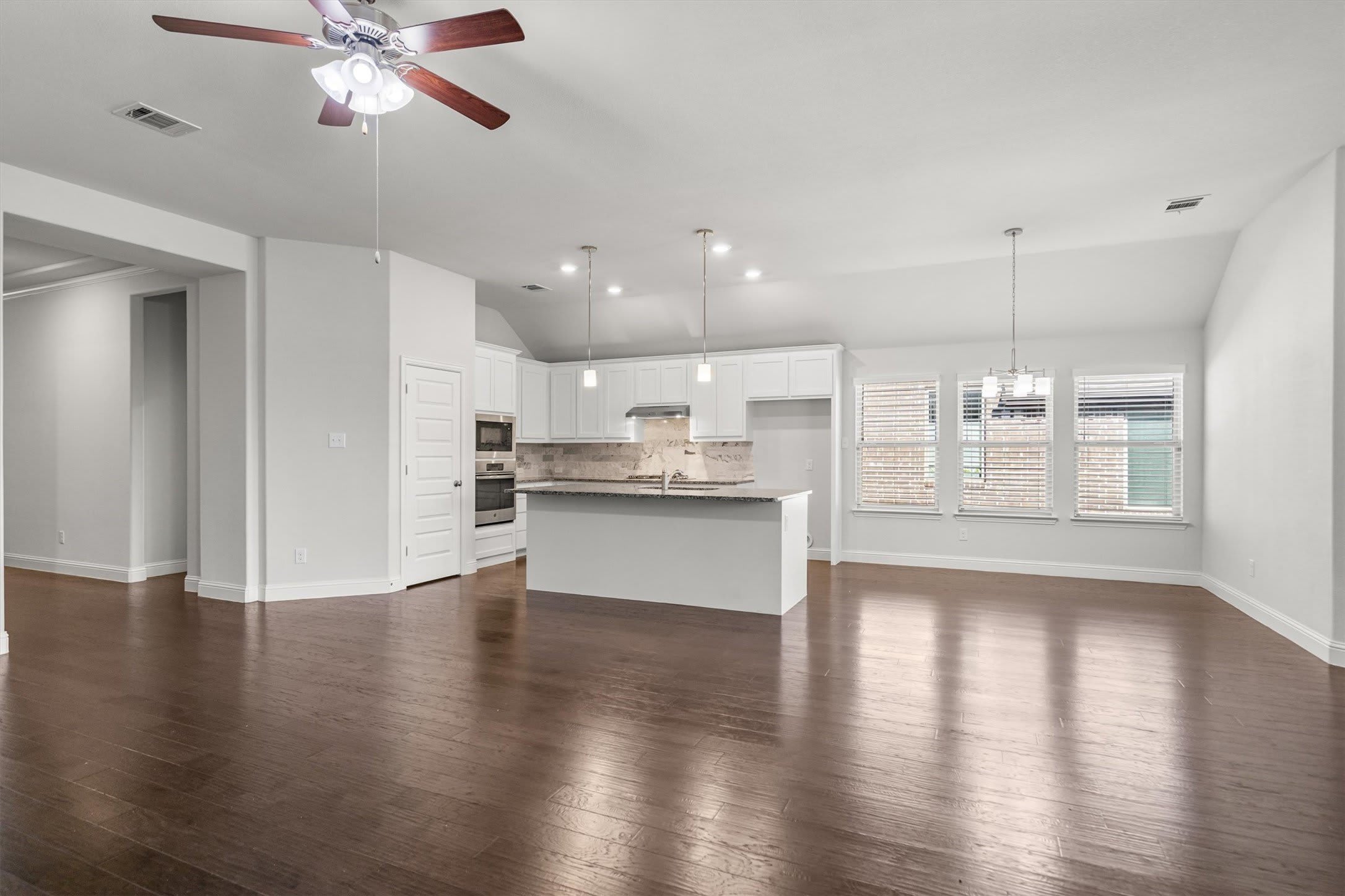 529 Overton Avenue – photo 3