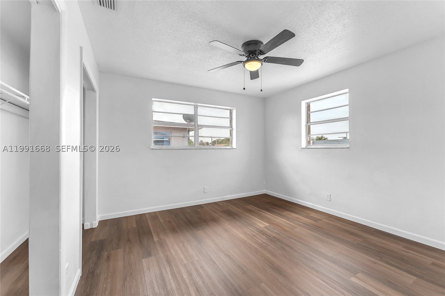3750 SW 59th Ave – photo 4