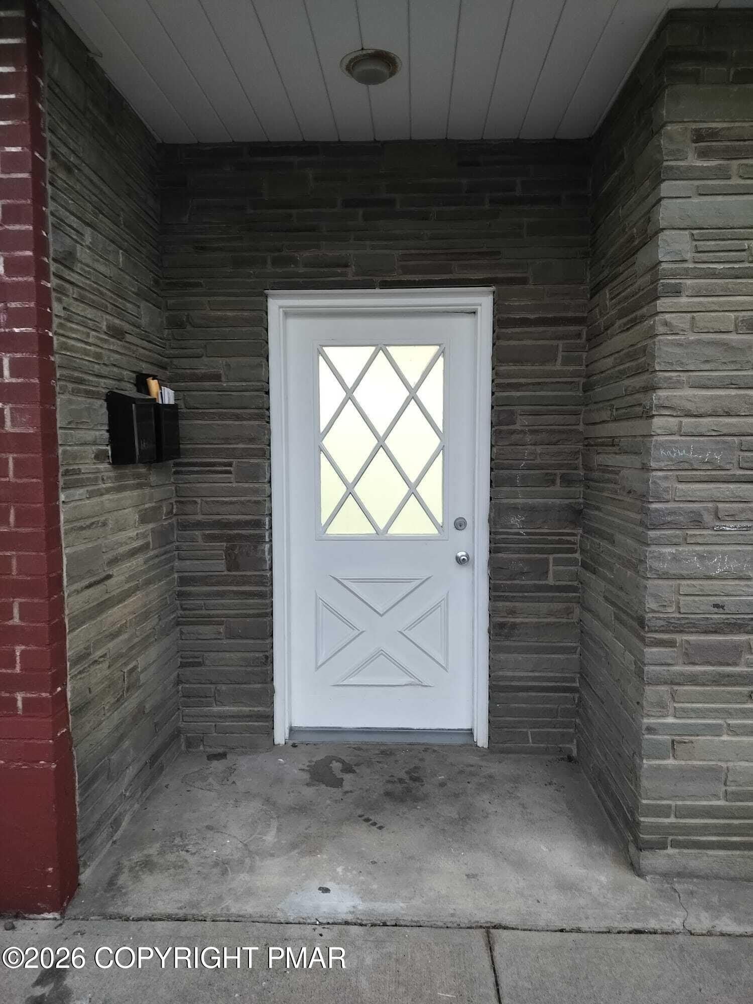 141 Grove Street – photo 2