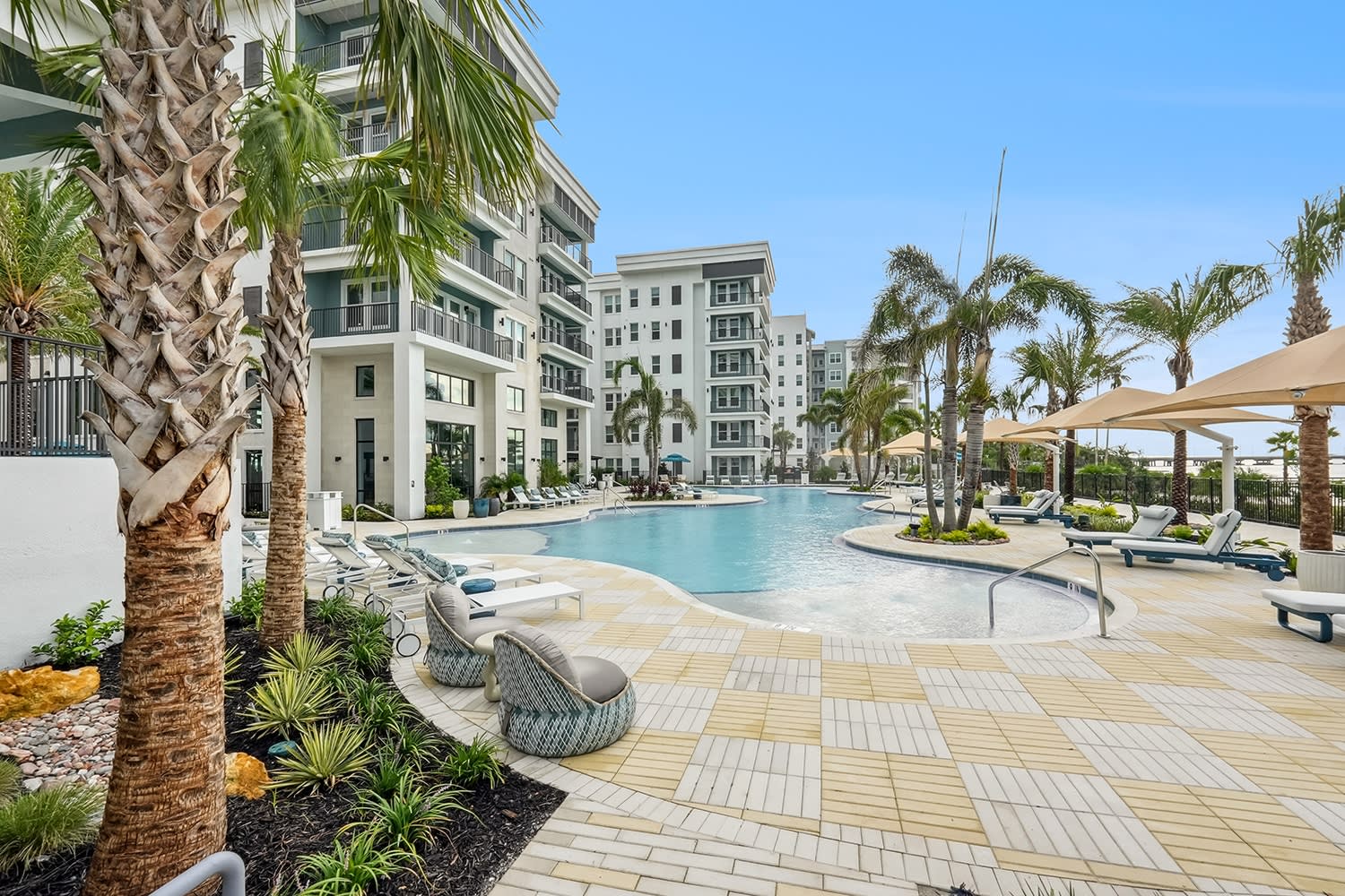 Linz Bayview Apartments – photo 5