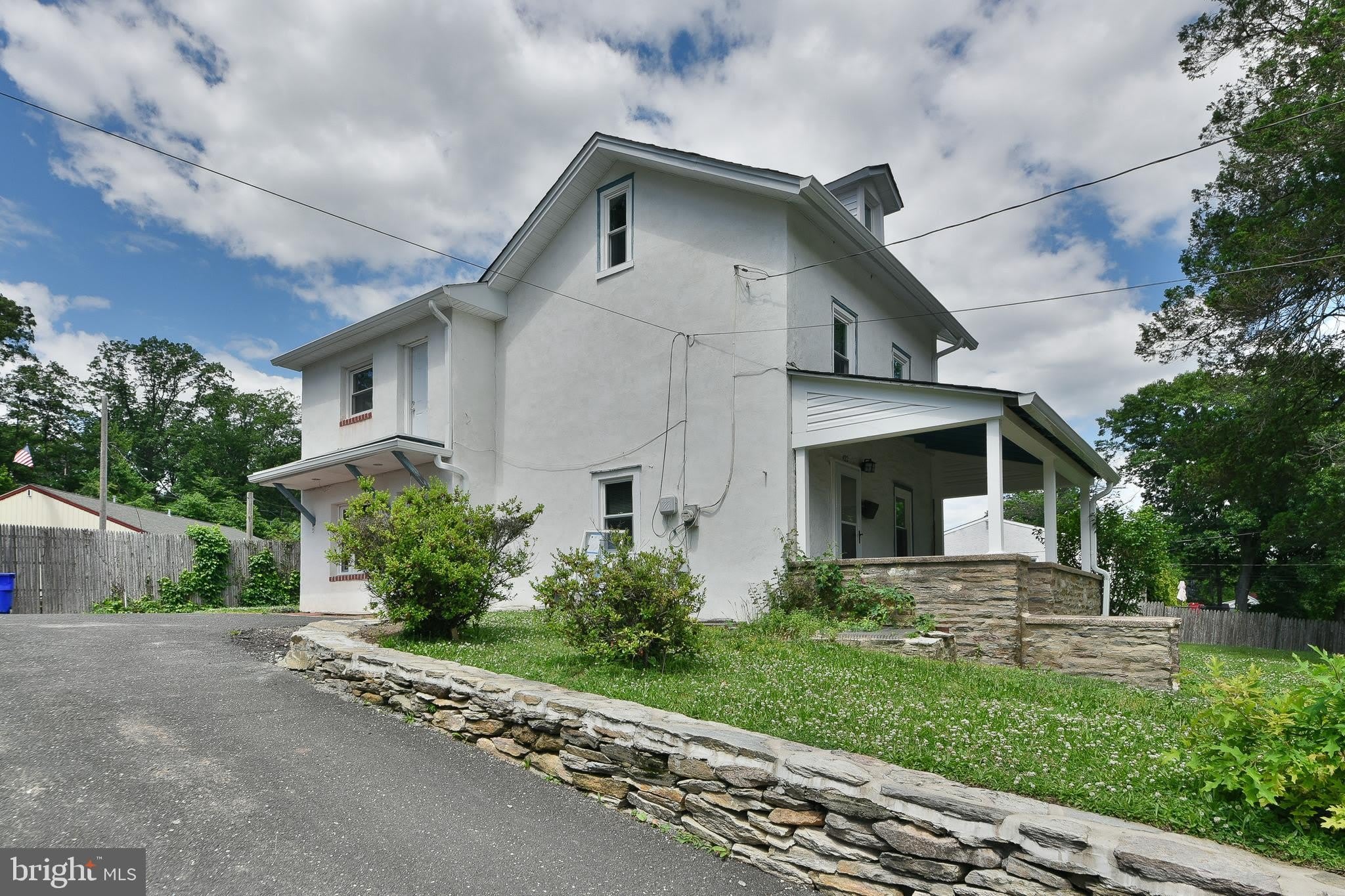 422 WILLOW GROVE Avenue – photo 4
