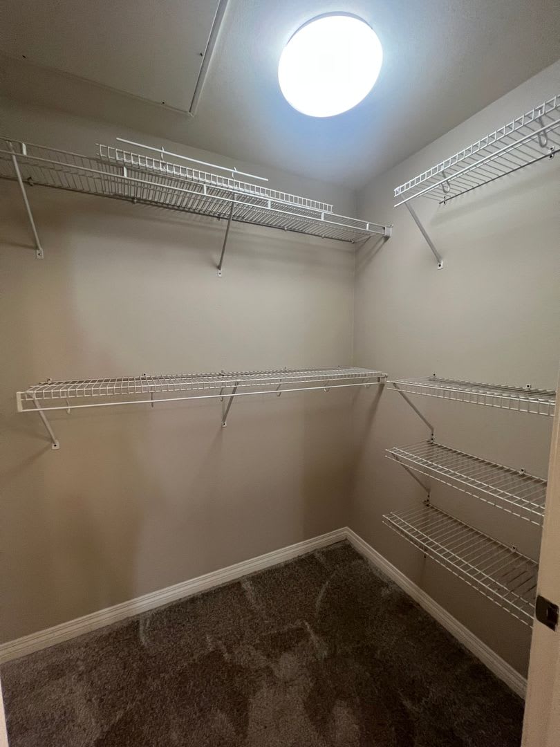 1 Bed Unit in Little Italy – photo 5