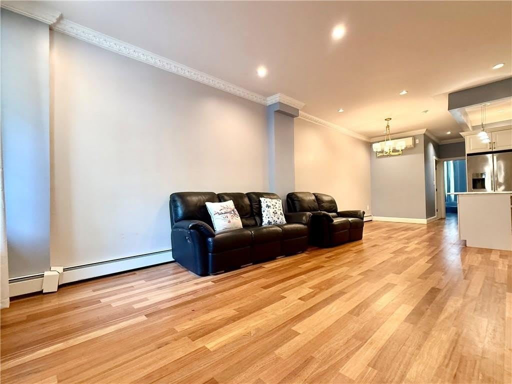 1850 66th Street – photo 1