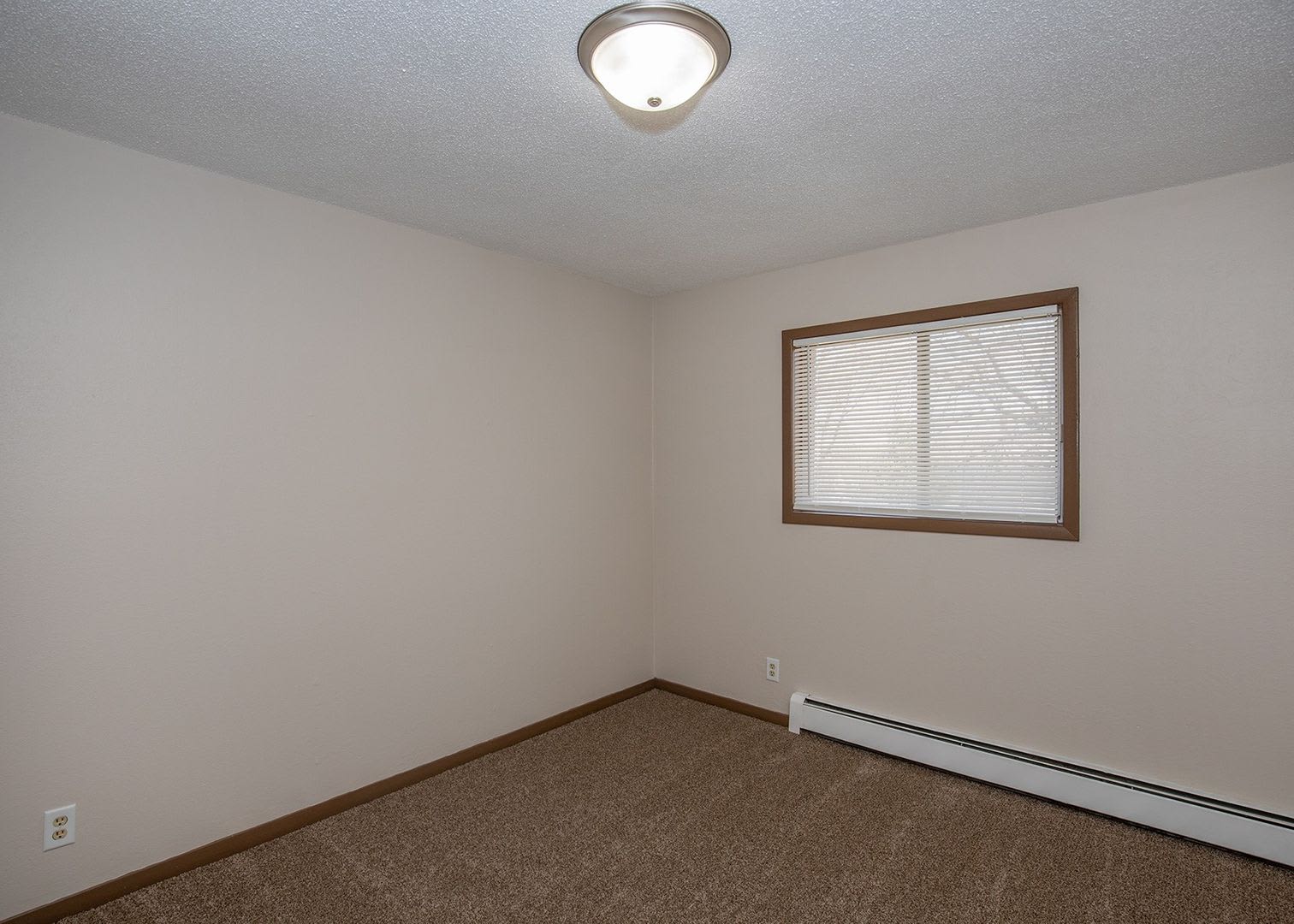 Sycamore Street Apartments – photo 3