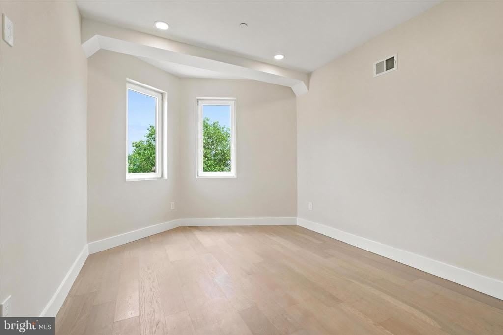 2440 E HAROLD STREET – photo 4