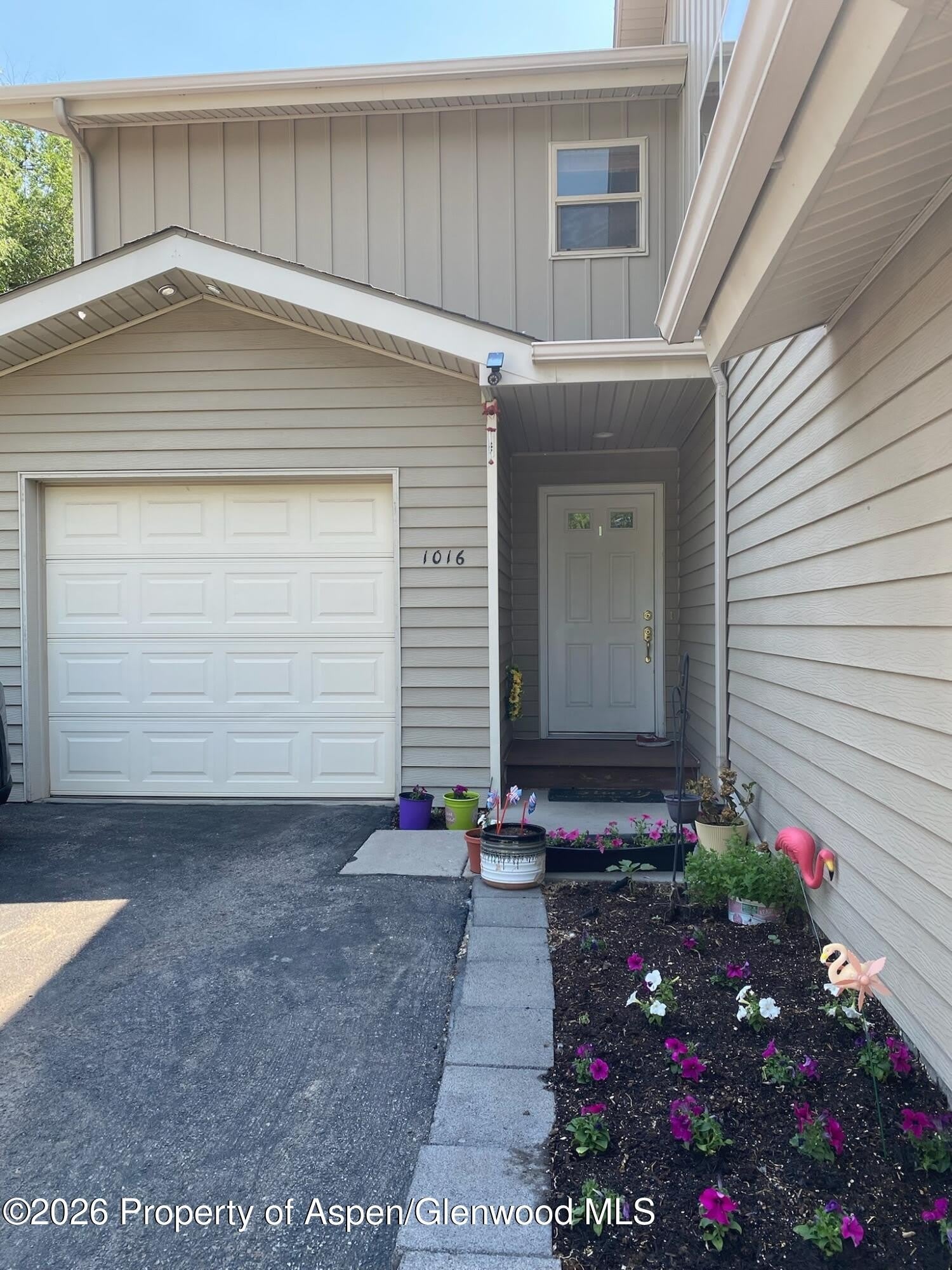 1016 East Avenue – photo 1