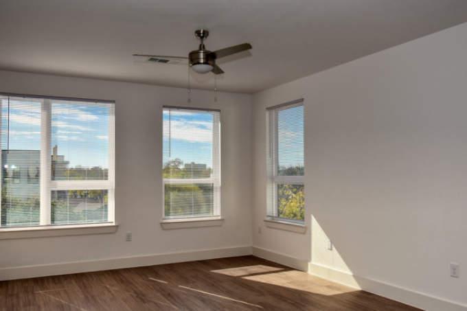 1638 E 2nd St, #110 – photo 1