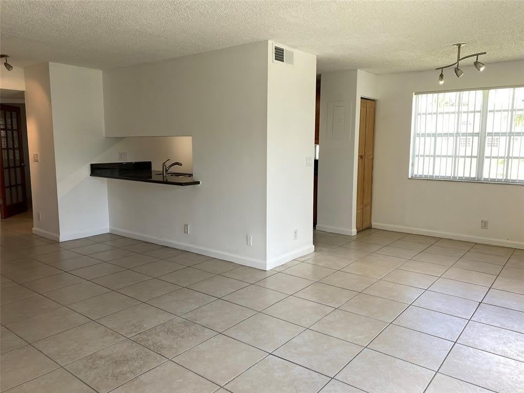8734 Sw 3 Street – photo 2