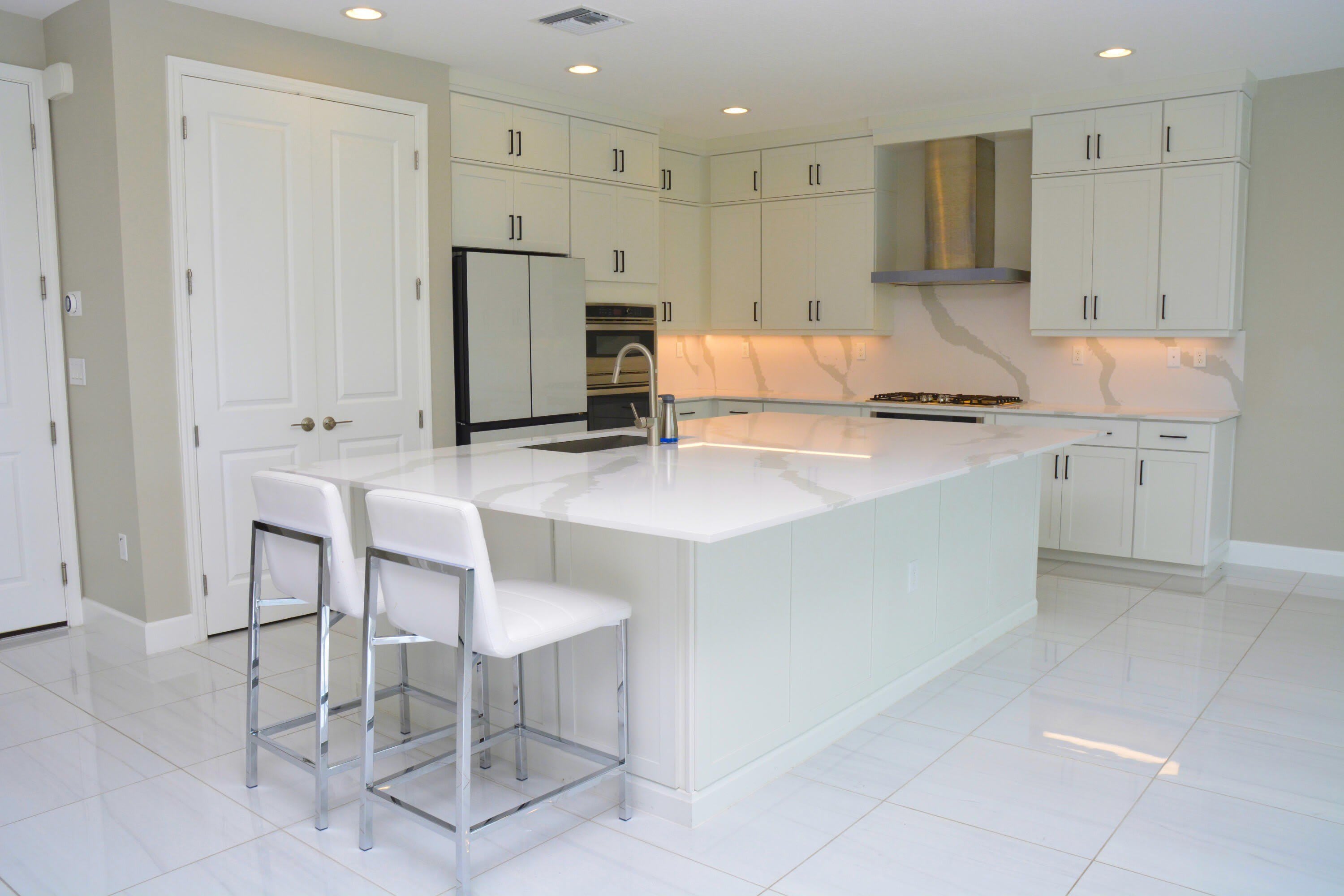 1402 Thistle Place – photo 4