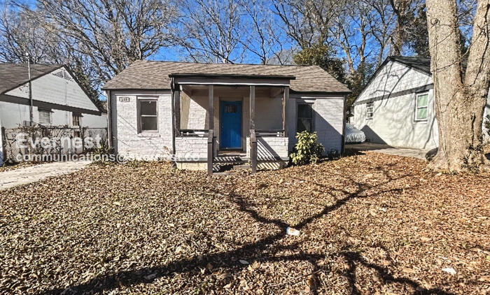 155 Rosser Street Southwest – photo 1