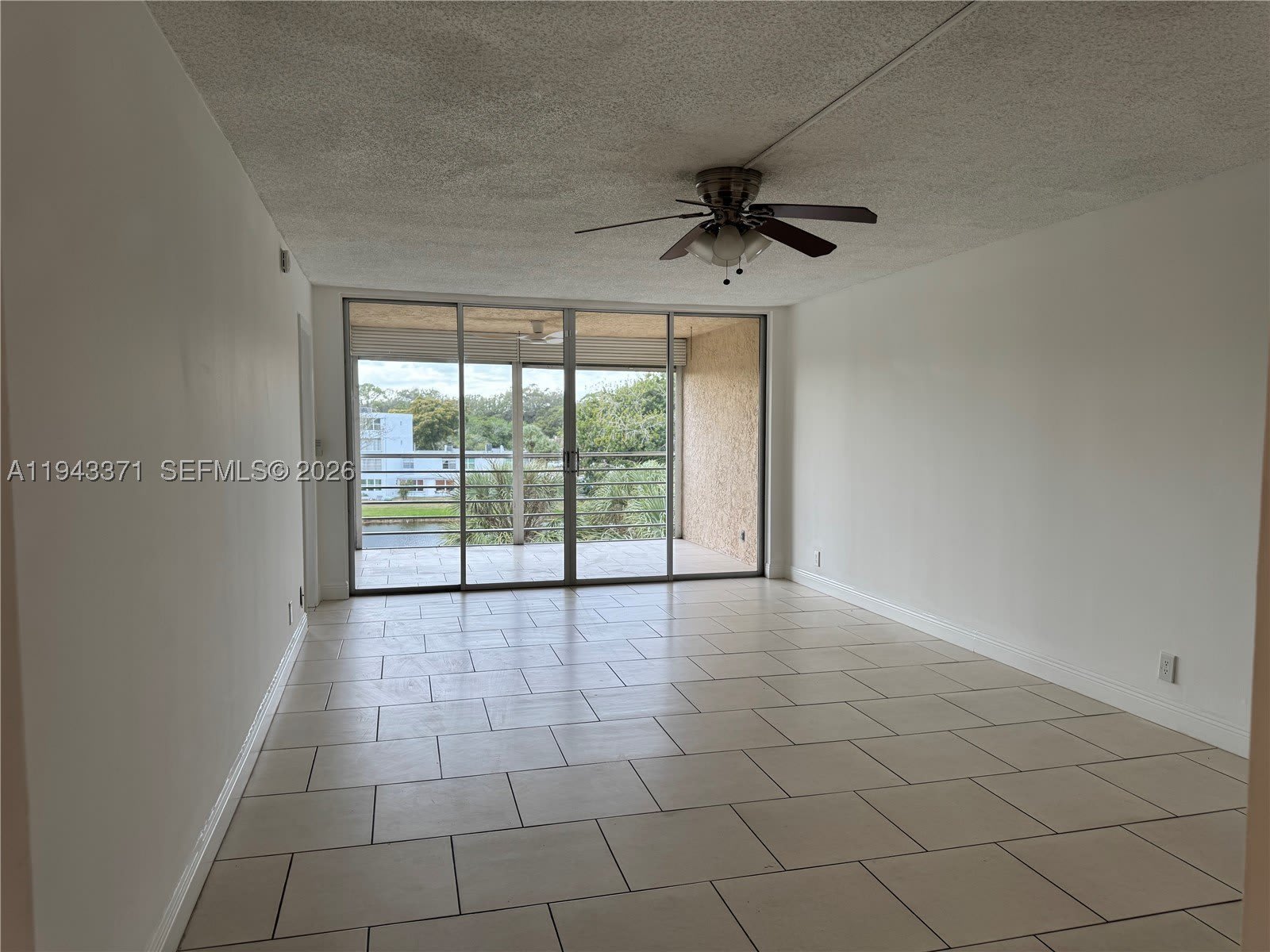 1831 Sabal Palm Dr – photo 4