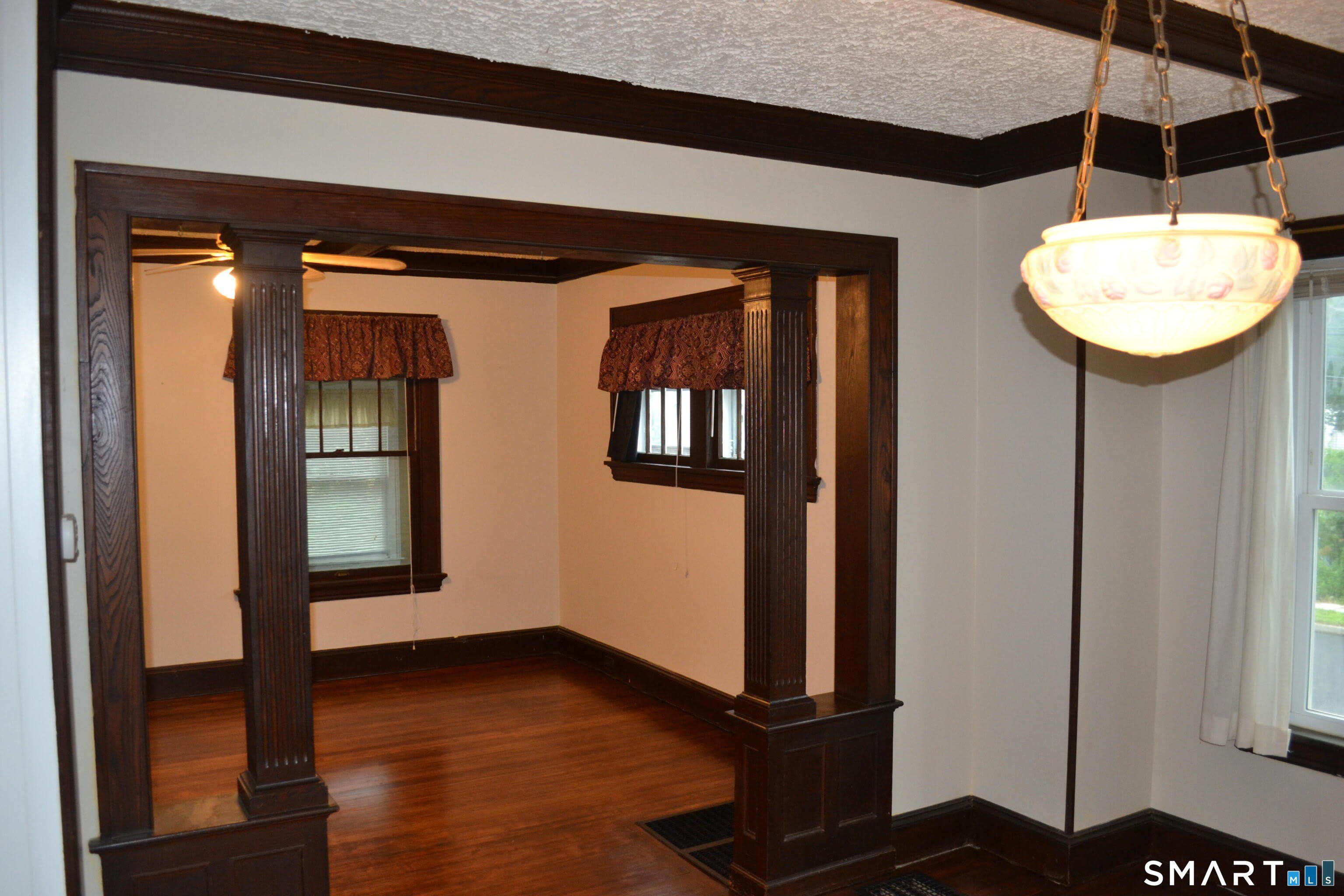 64 Moody Avenue – photo 3