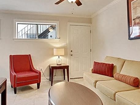 Marias Street Apartments – photo 2