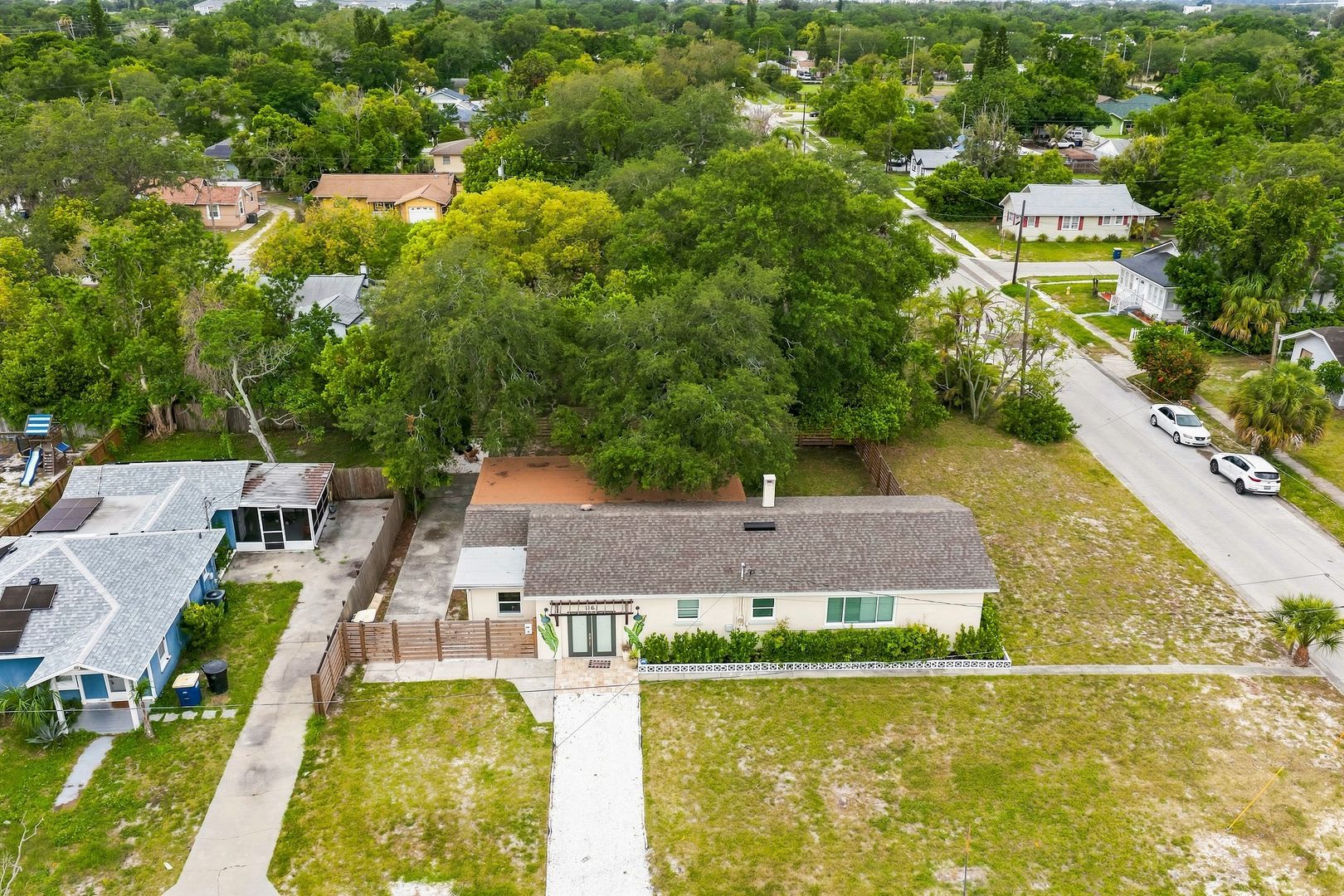 Mid-Century Meets Modern 3/2 Home in Clearwater! – photo 5