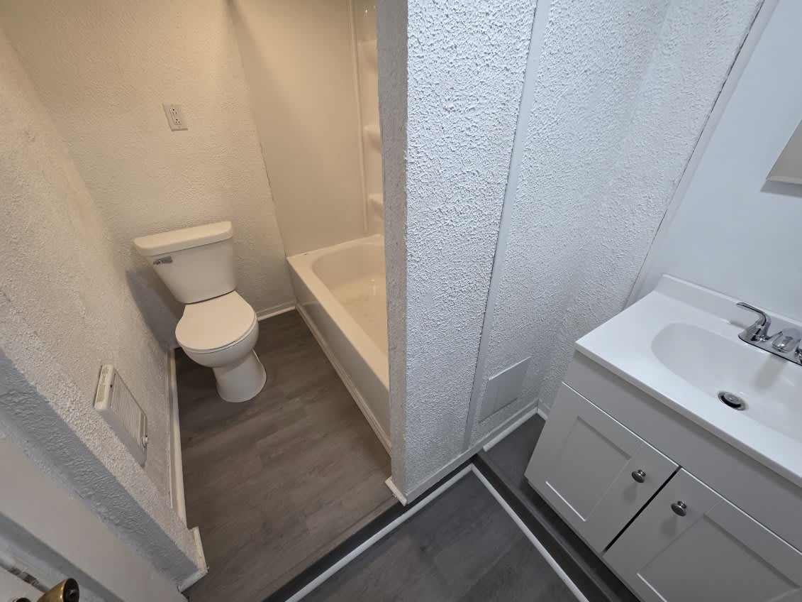 50 E Main ZC – photo 5
