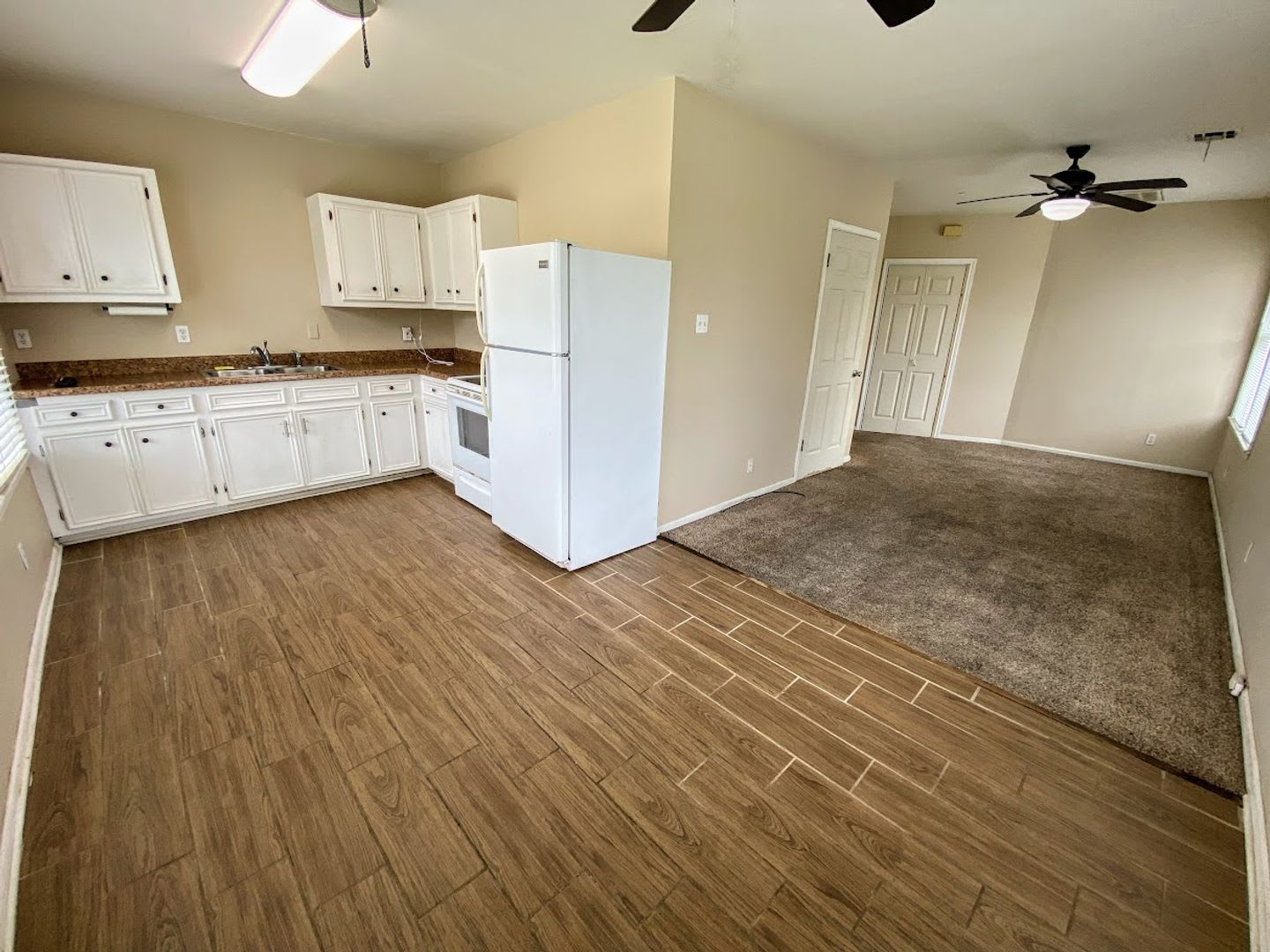2 bedroom/1 bathroom apartment for rent in Downtown Lake Charles, LA – photo 5
